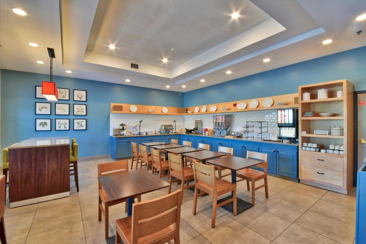 Hotel Country & By Radisson Southwest Ocala
