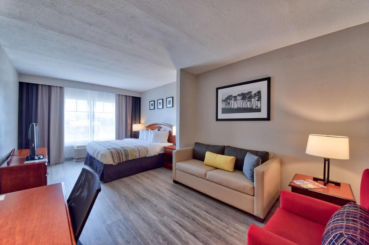 Country & By Radisson Southwest 3*